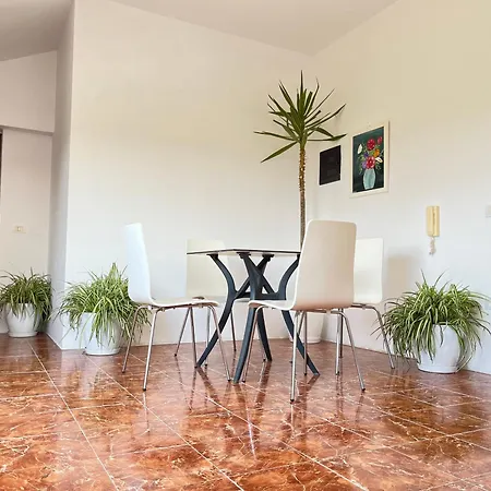 Kasa Apartment